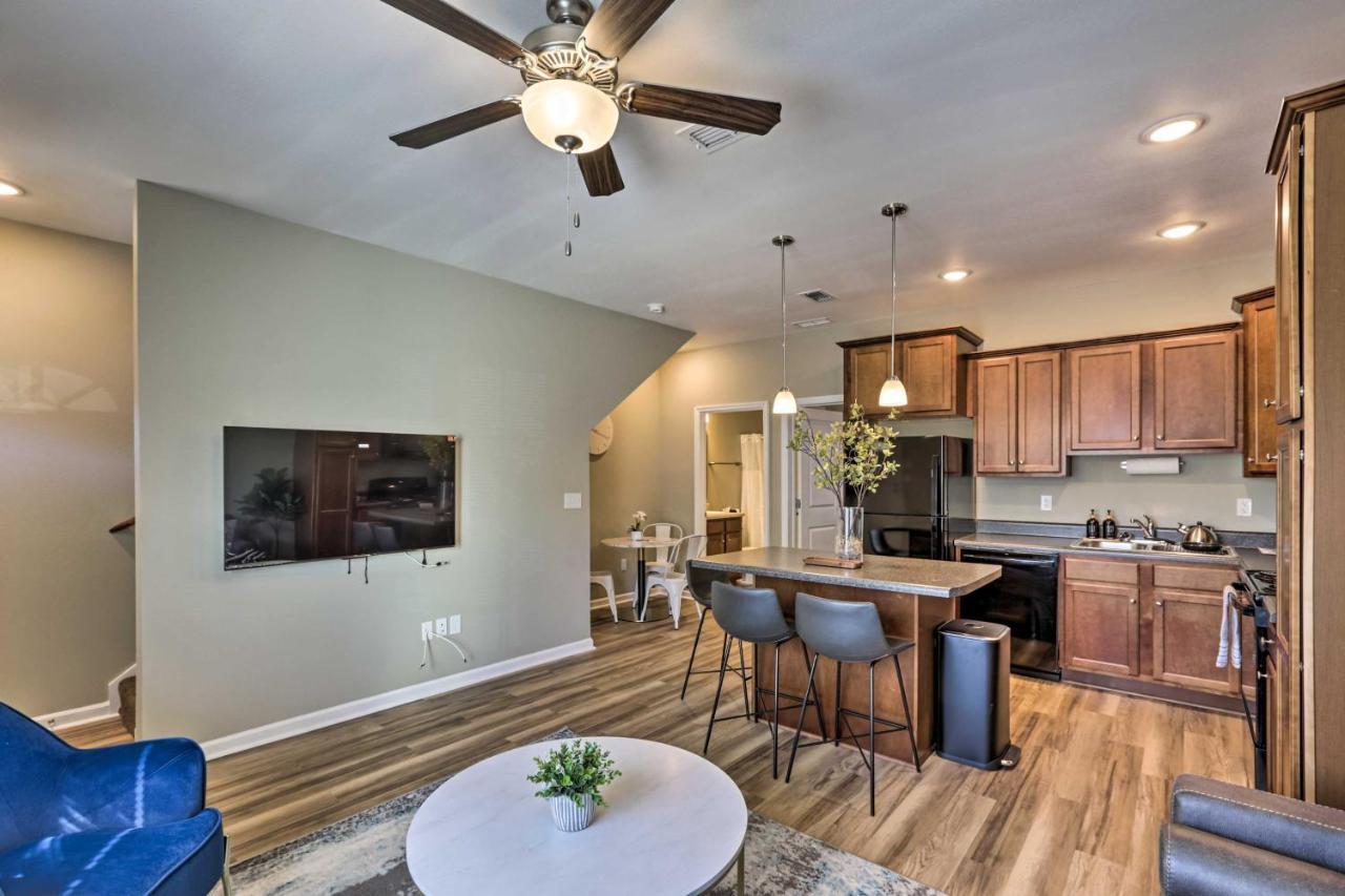 Ideally Located And Elegant Condo With Balcony! Талахаси Екстериор снимка