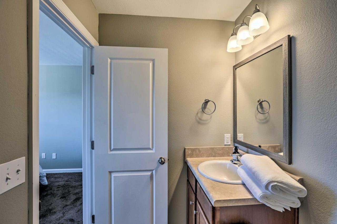 Ideally Located And Elegant Condo With Balcony! Талахаси Екстериор снимка
