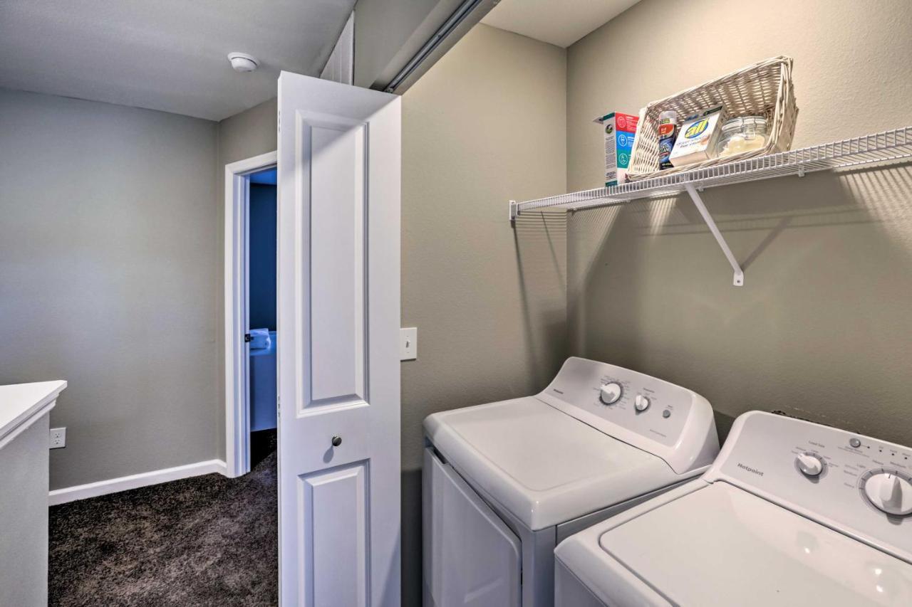 Ideally Located And Elegant Condo With Balcony! Талахаси Екстериор снимка
